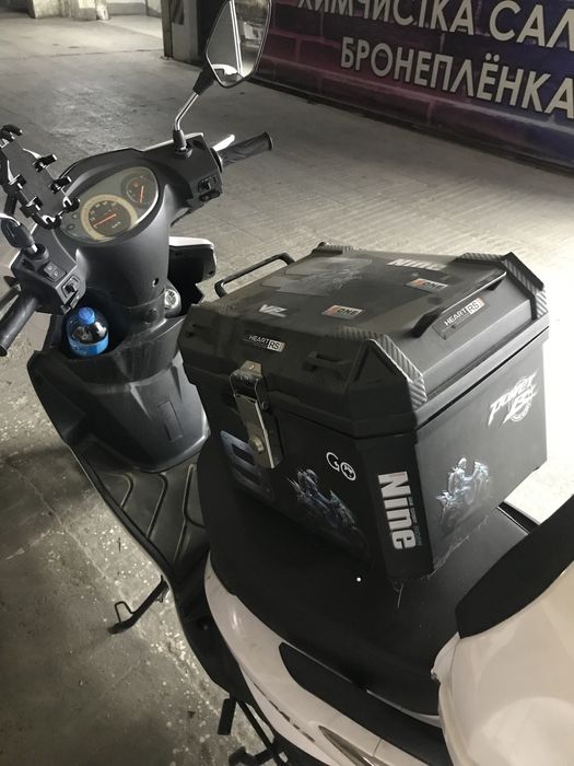 Продам скутер м12 125куб