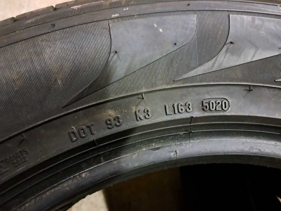 2 anvelope 235/60 R18 Pirelli