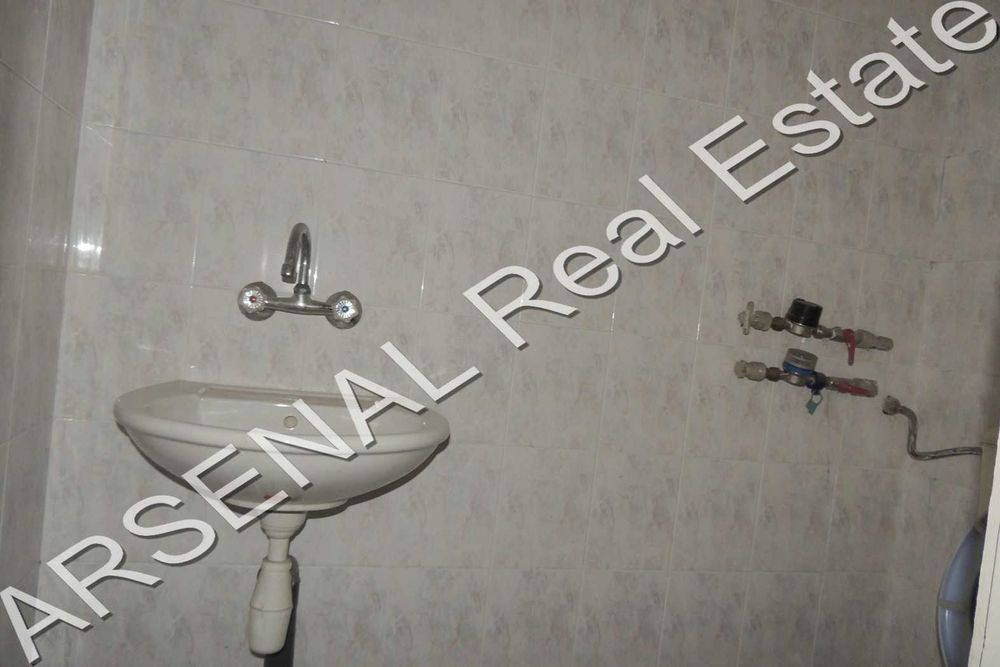 Дава се под наем Магазин в София, Зона Б-5 - 32 кв.м за 450 € - Снимка #2