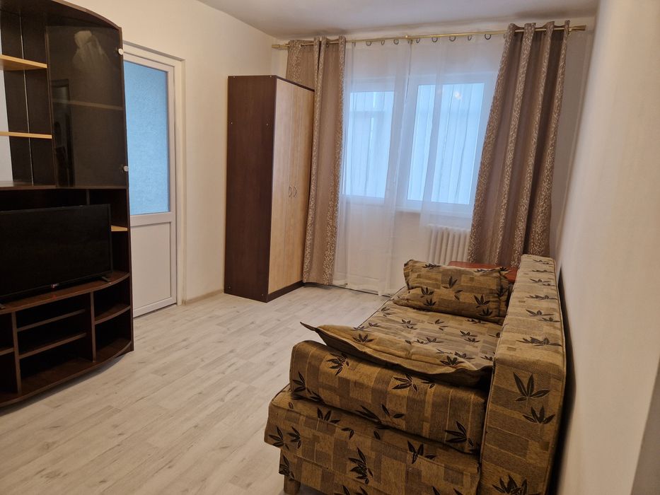 Apartament 2 camere de închiriat