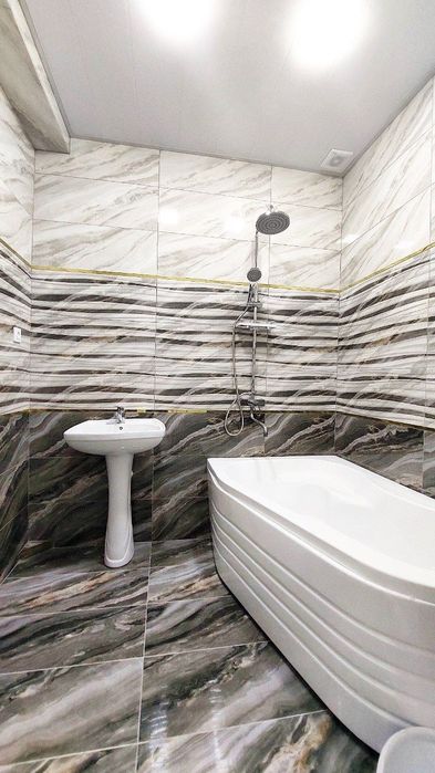 Сдаётся New Premium Lux 3x ком кв на Узбекистанская!!!