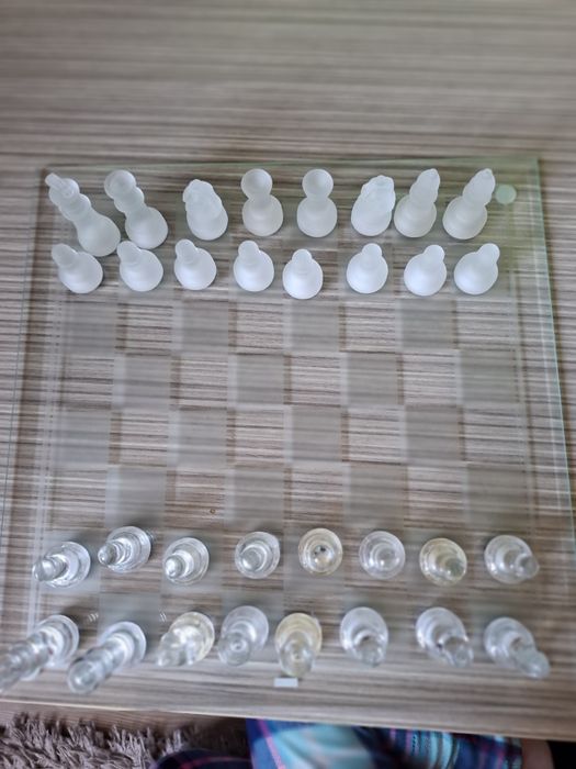 Стъклен шах за игра