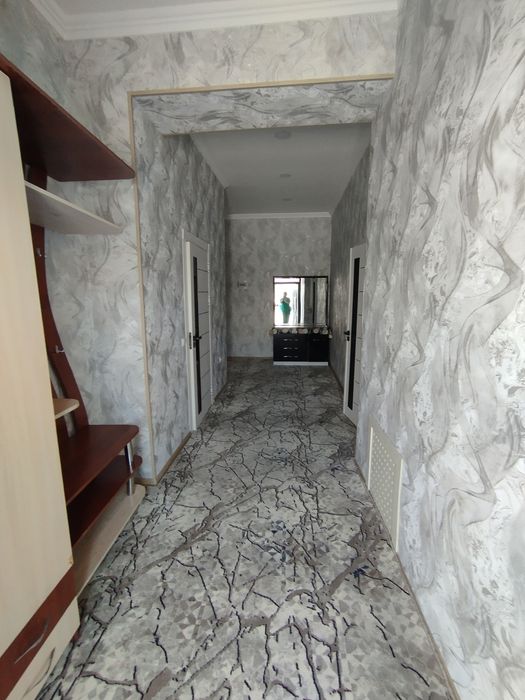 Сдается 3-х комнатная квартира на первом этаже