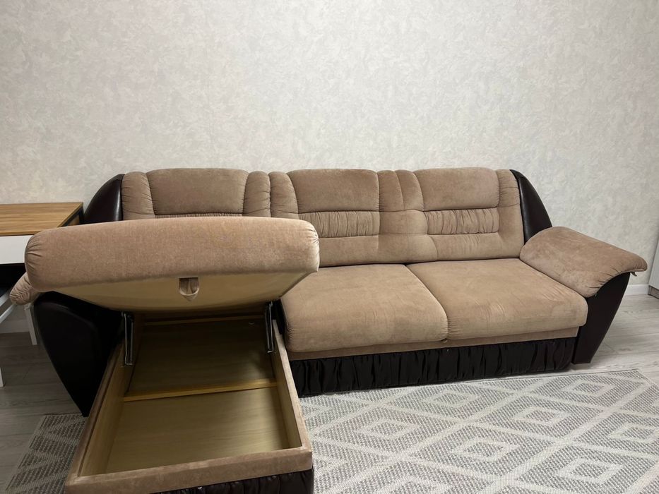 Продам угловой диван