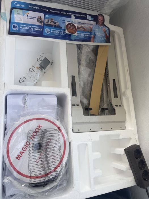 мобилен климатик Midea PortaSplit MMCS-12HRN8-ARD0