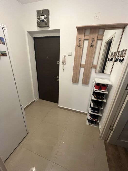 Ultracentral doua camere parcare cu bariera