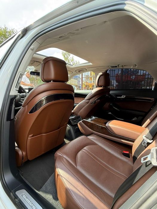 Vand sau schimb  Audi A8 , 2016