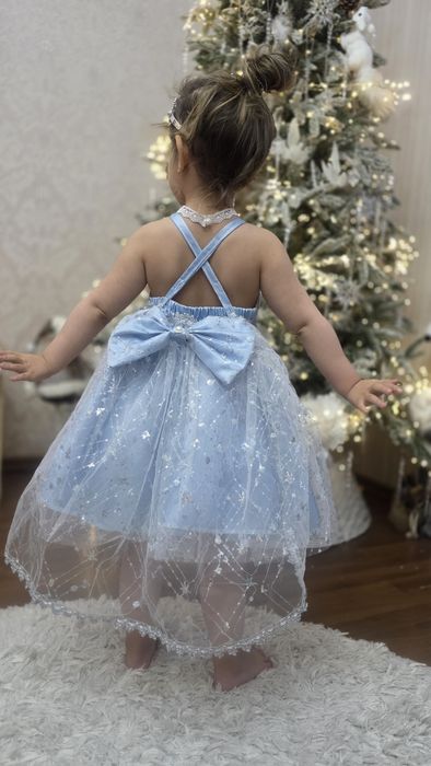 Платье нежно-голубое