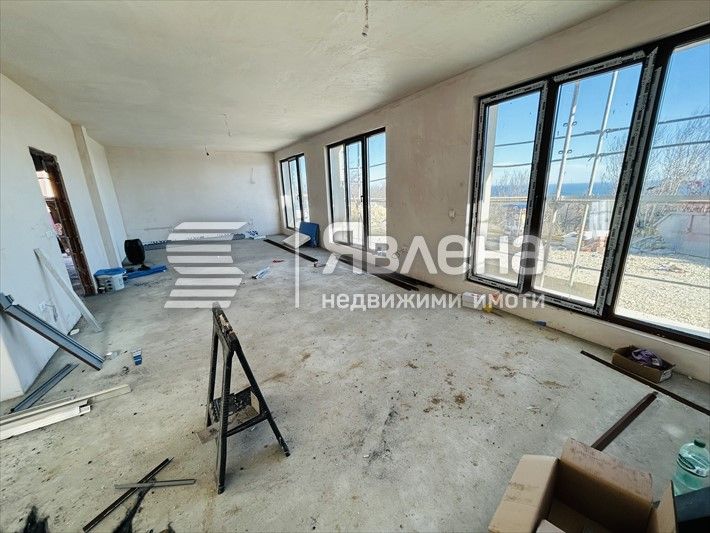 Модерна нова къща с морска панорама!