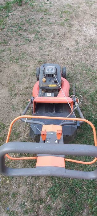 Mașină tuns iarbă profesională  Husqvarna Royal 53S