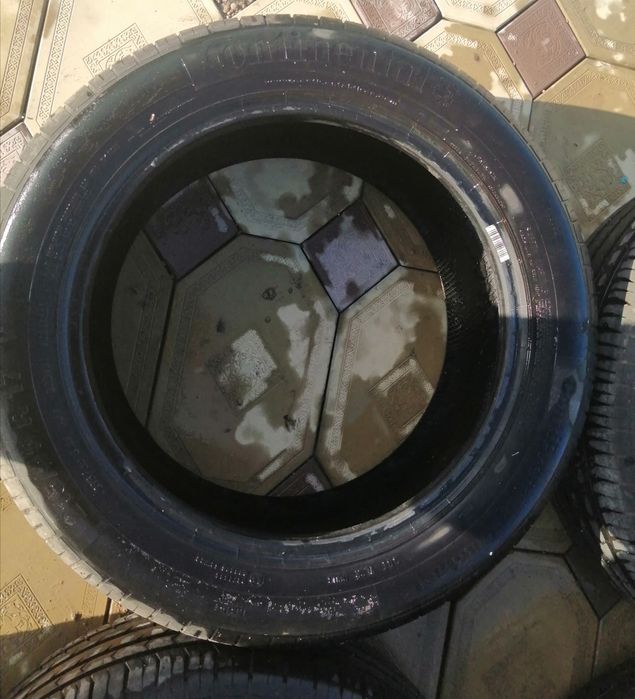 Продам летние шины Continental Premium Contact 5 новые R17 215/55