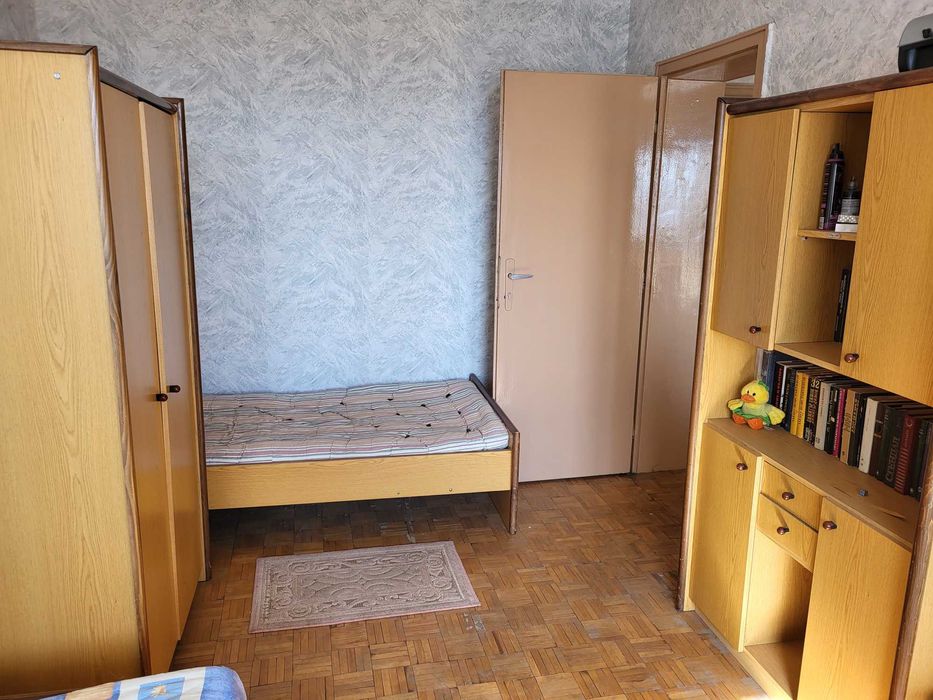 Продава се Четиристаен апартамент в Пазарджик, Окръжна болница - 74 кв.м за 717 €/кв.м - Снимка #1