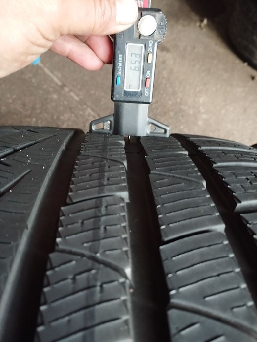 2 buc 283 30 20 .99w Pirelli Sottozero Alpine dot 2023