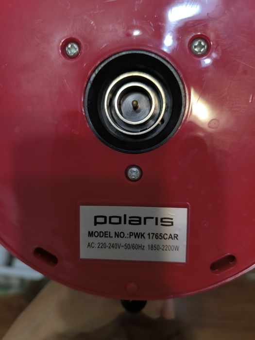 Электрочайник Polaris , красный, 2 л