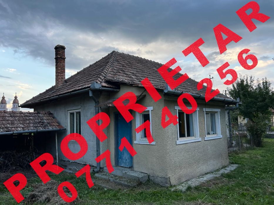 Casă în centrul Bonțida, la 200 m de Castelul Bánffy, teren 1.642 mp