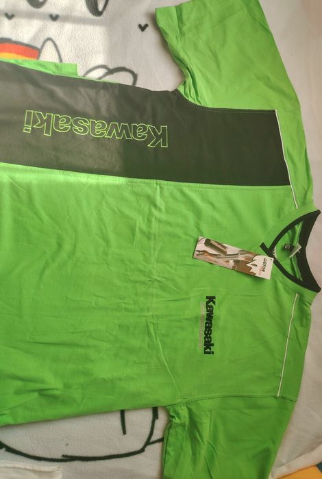 Продавам мъжка тениска Kawasaki 2XL