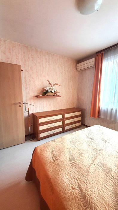 Дава се под наем Тристаен апартамент в София, Лозенец - 75 кв.м за 1047.03 € - Снимка #7