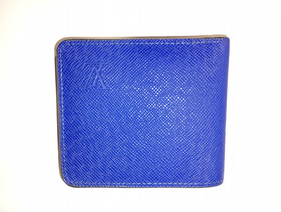 Кожено портмоне LV