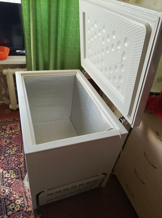 Продам морозильную камеру