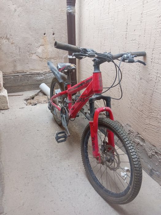 Срочно продам детский спортивный велосипед