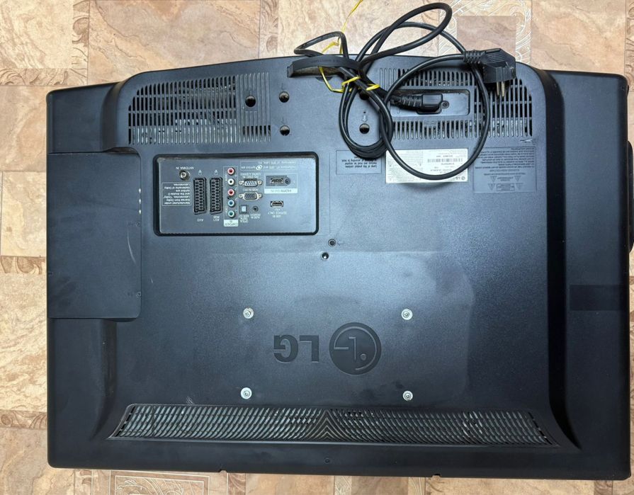 Продам телевизор