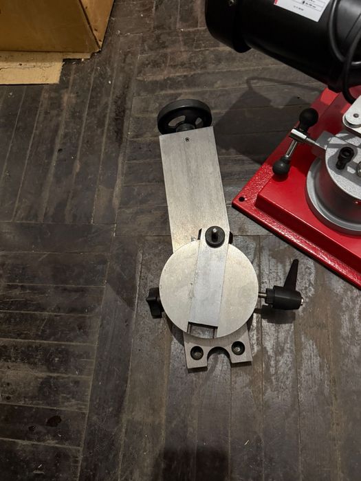 Masina Pentru Ascutit Panze De Circular Holzmann MTY 8-70