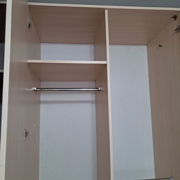 Продам шкаф  б/у