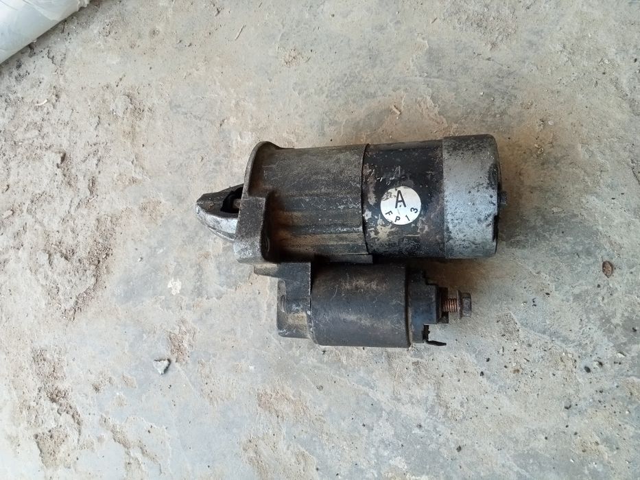 Мазда кронс 626.