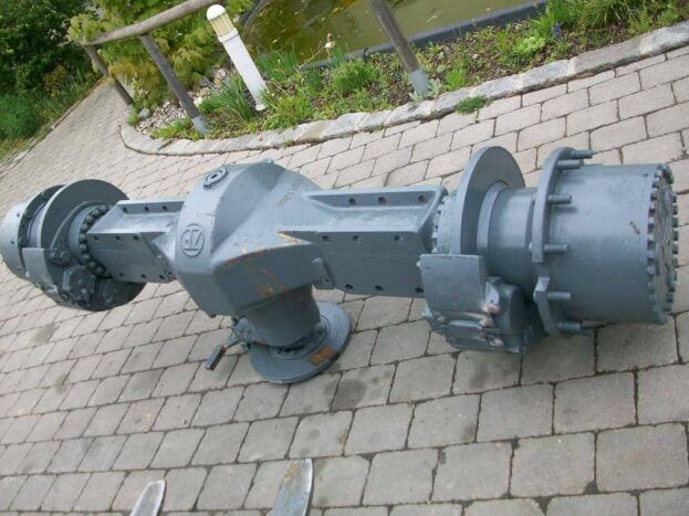 axa completa pentru utilaje atlas ab 1604