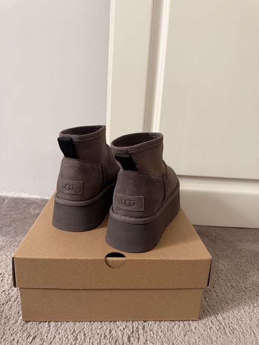 UGG classic mini dipper