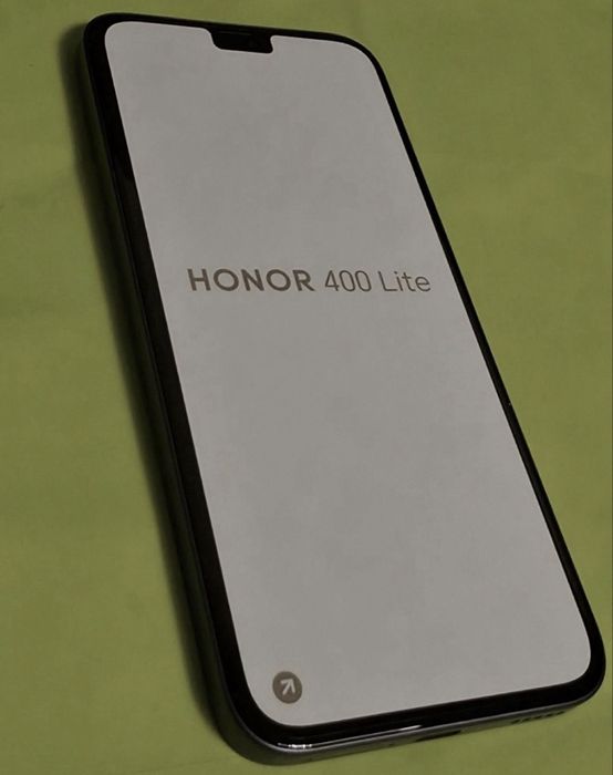 ЧИСТО НОВ 256GB Honor 400 LITE 5G Гаранция Yettel 2028г. Black | Черен