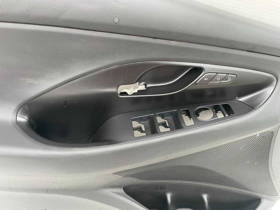Panou fata usa stanga fata Hyundai i30 2017+ impecabila