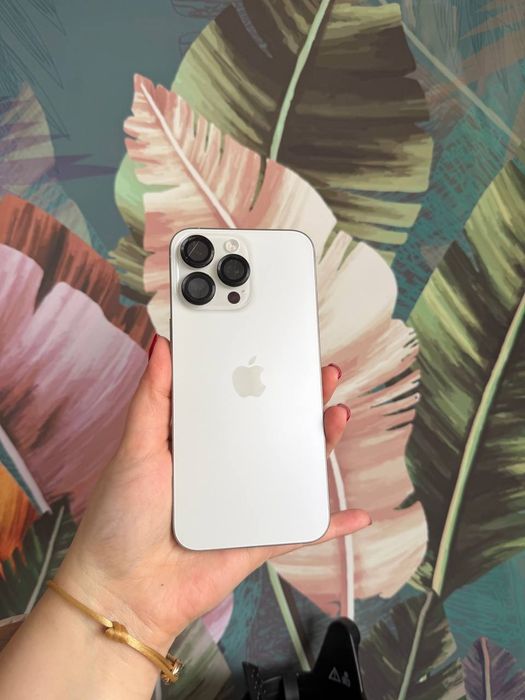 Продаётся iPhone 15 Pro Max, 256 ГБ.
Состояние — идеальное, без царапи