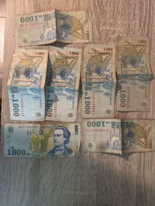 Caut proprietar pentru bancnote vechi