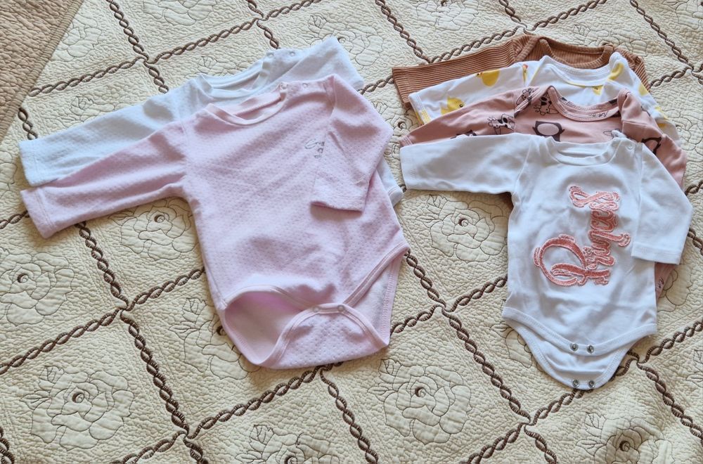 Продам детские вещи