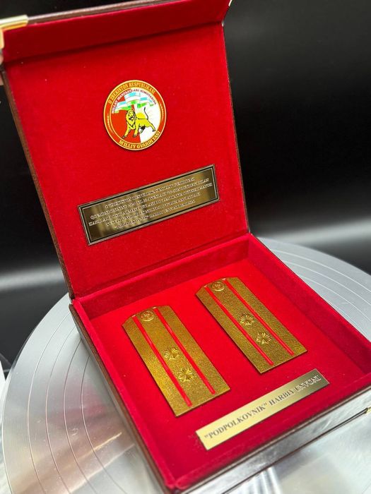 Кубки и Статуэтки Плакетки, Шкатулки первых рук