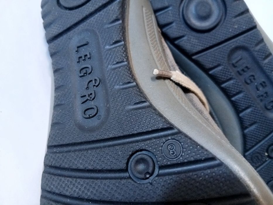 Ghete imblanite Legero piele intoarsa  nr 42 / 8 piele naturala