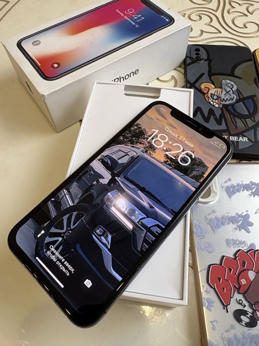 Продам Айфон 10 Apple X