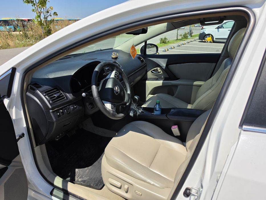 Toyata Avensis Euro 5 automată extra-full