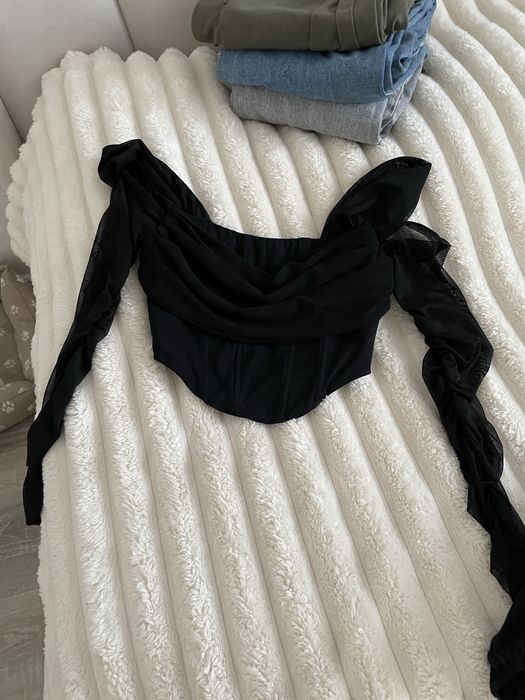 Отдам бесплатно вещи