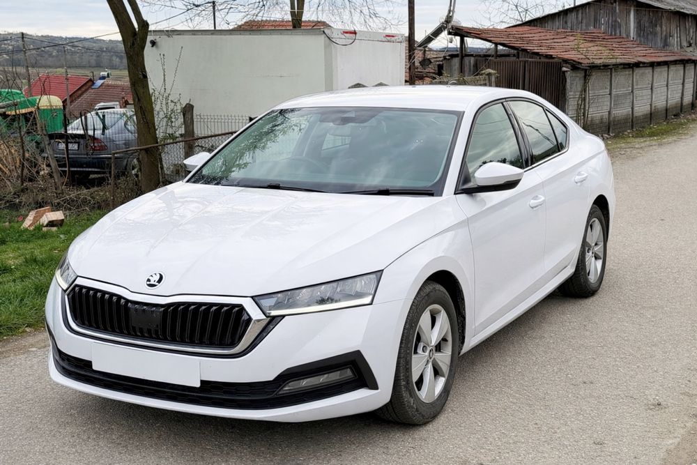 Fata completa skoda octavia 4 1.0 tsi 2021 bot complet patte frontala bara capota aripa far trager radiatoare