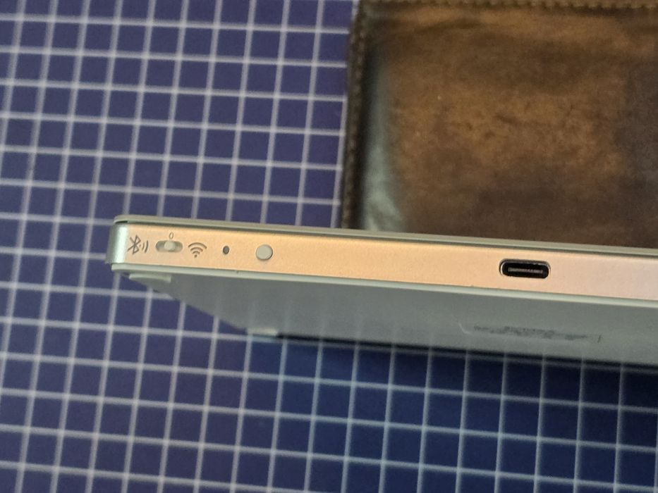 Trackpad Mouse Wireless Bluetooth Alb Haptic
