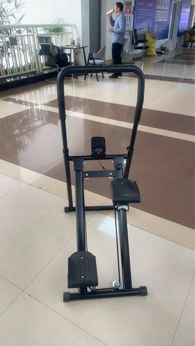 Тренажор для фитнеса