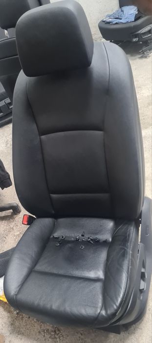 Черен ел. Салон Бмв Ф10 Седалки