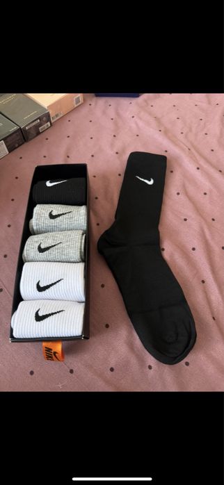 Sosete lungi barbati noi