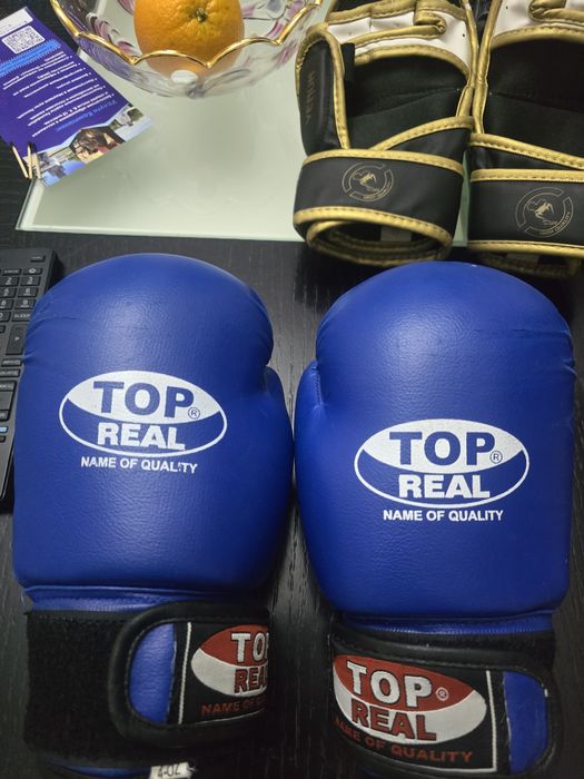 ПЕРЧАТКИ боксерские и черепашки