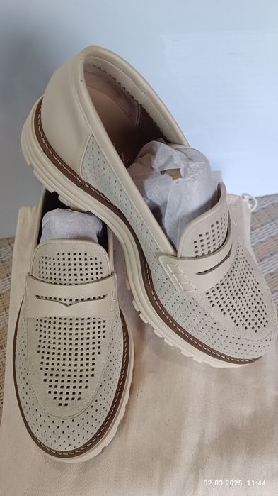 Продам туфли женские