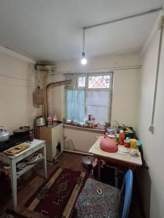 Продаются квартира одна комнатная.