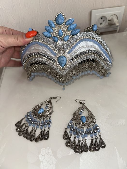 Kelinlar tilloqoshi sotiladi