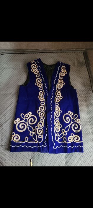 Продам куртки не дорого!!!